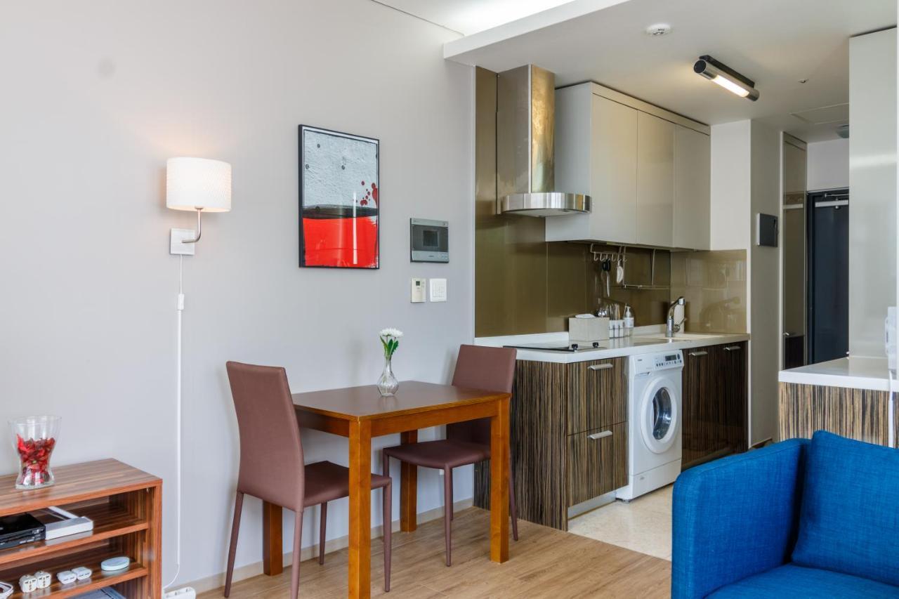 Apartment Gangnam Family