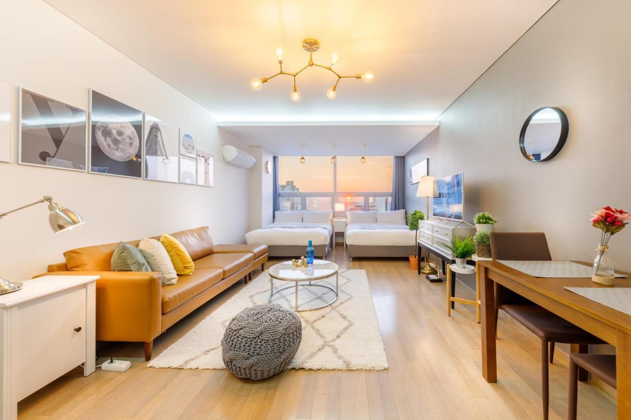 Gangnam Family Apartment *