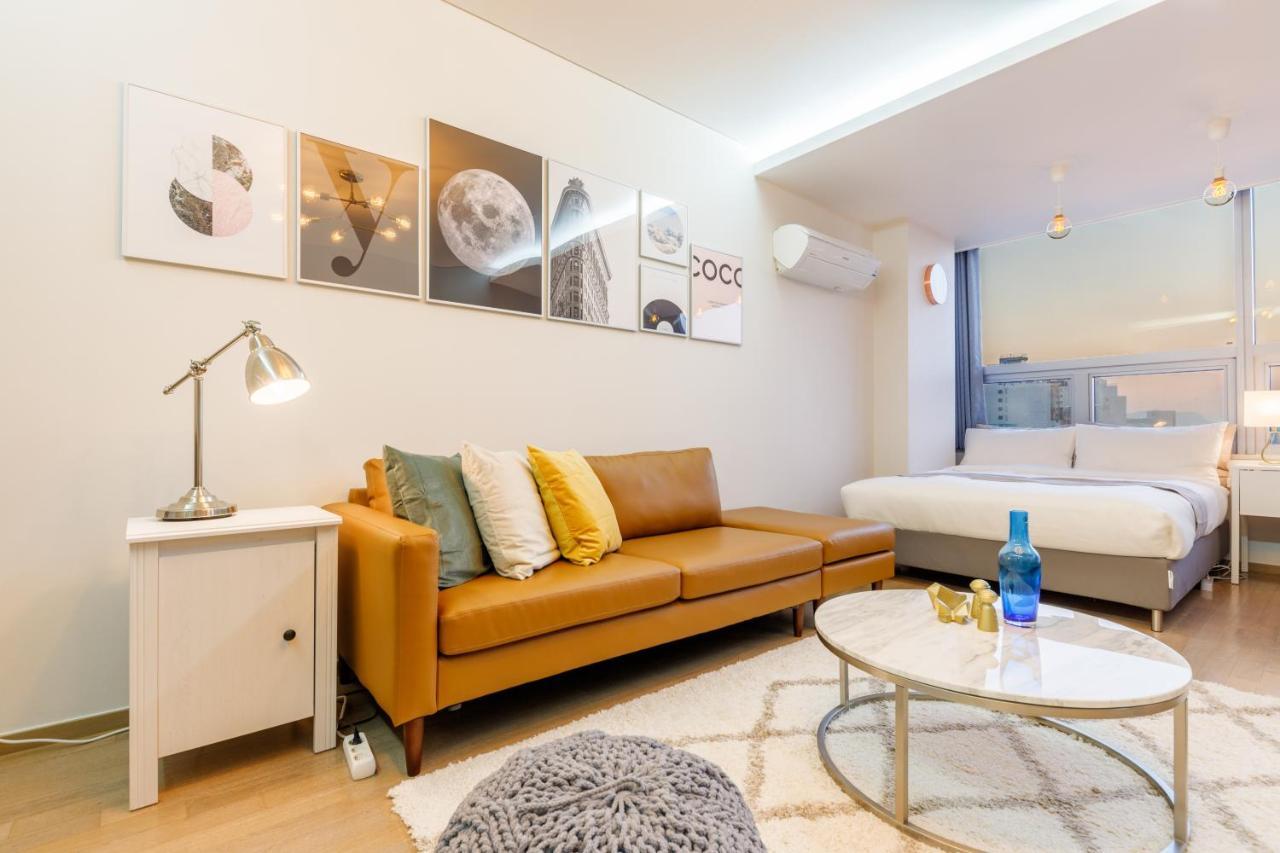 Apartment Gangnam Family *