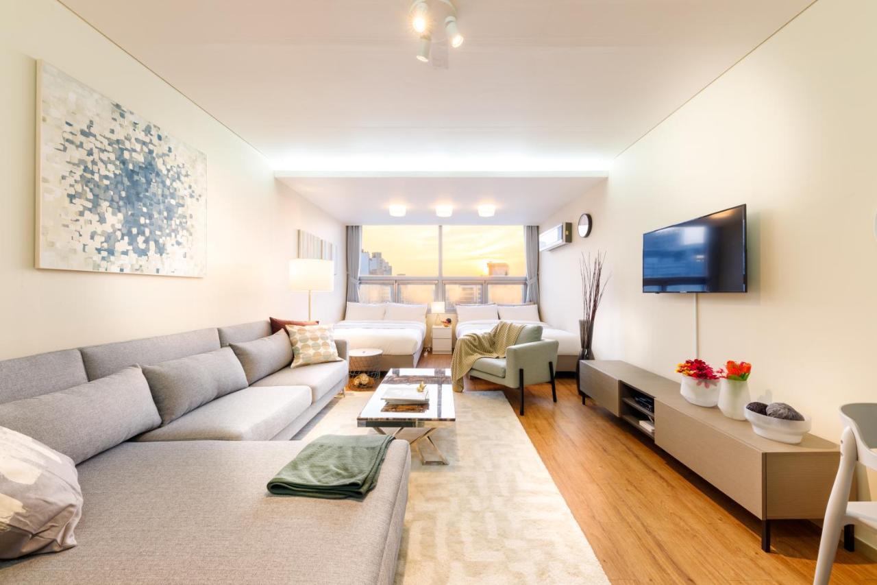 Gangnam Family Apartment *