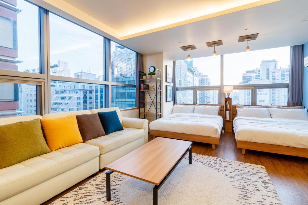 Apartment Gangnam Family